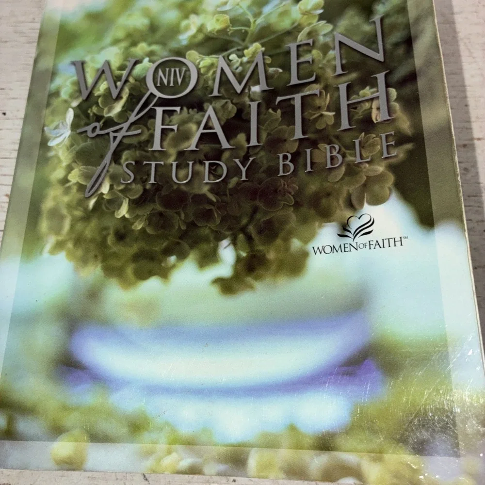 N/A women faith